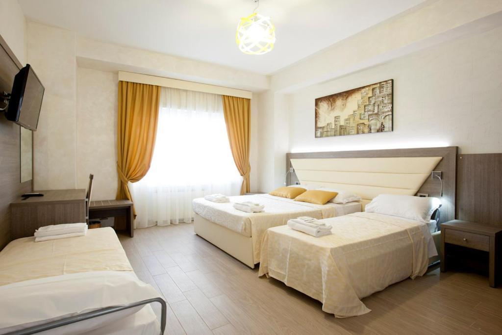 Relais Tiburtina Acomodação com café da manhã Roma Quarto foto