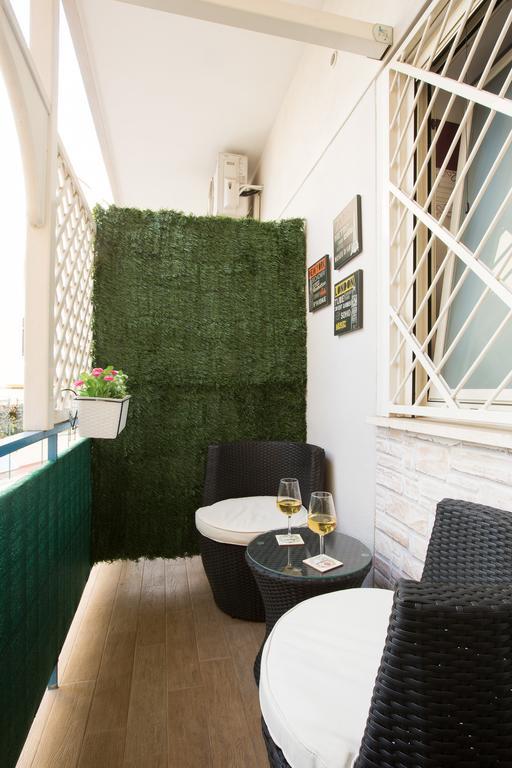 Relais Tiburtina Acomodação com café da manhã Roma Exterior foto